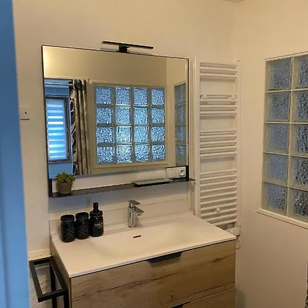 شقة Poppy De Charme A 2 Min Centre-ville *