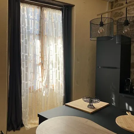 شقة Poppy De Charme A 2 Min Centre-ville